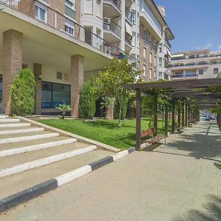 Villas Guzman - Apartamento Ermita Κάλπε