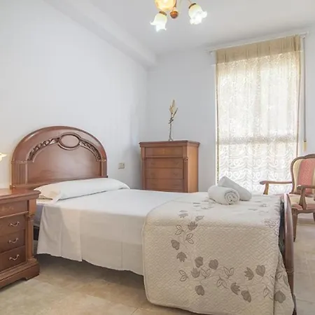 Villas Guzman - Apartamento Ermita Κάλπε